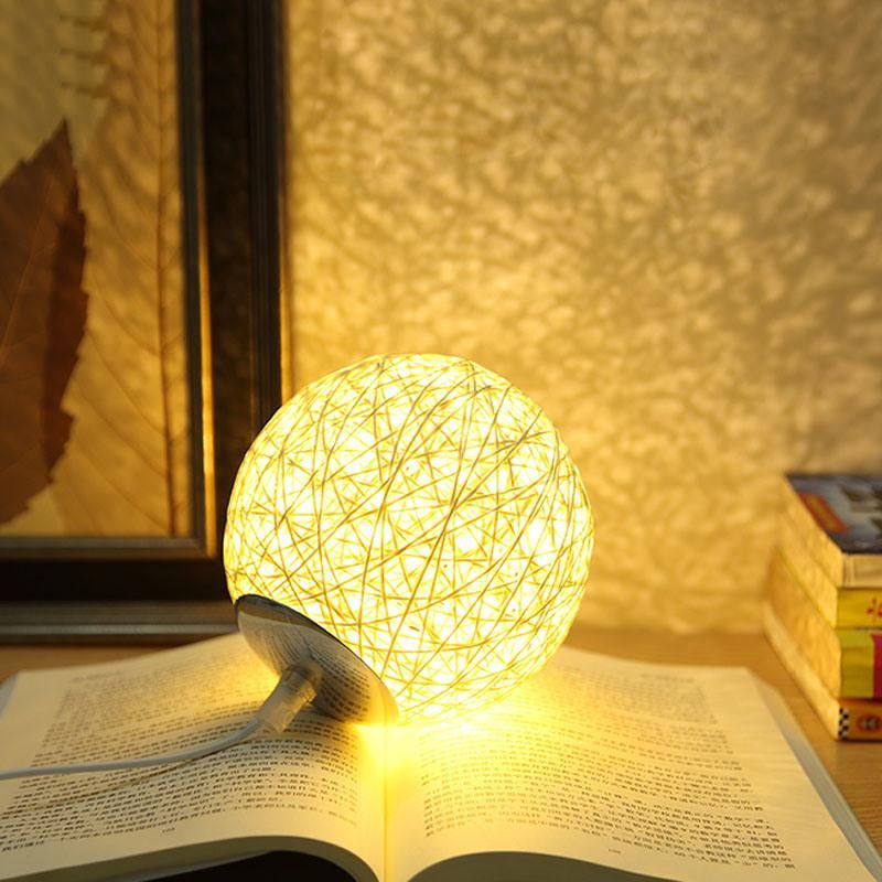 Small Night Light Creative Table Lamp Bedroom Bedside Table Decorative Light