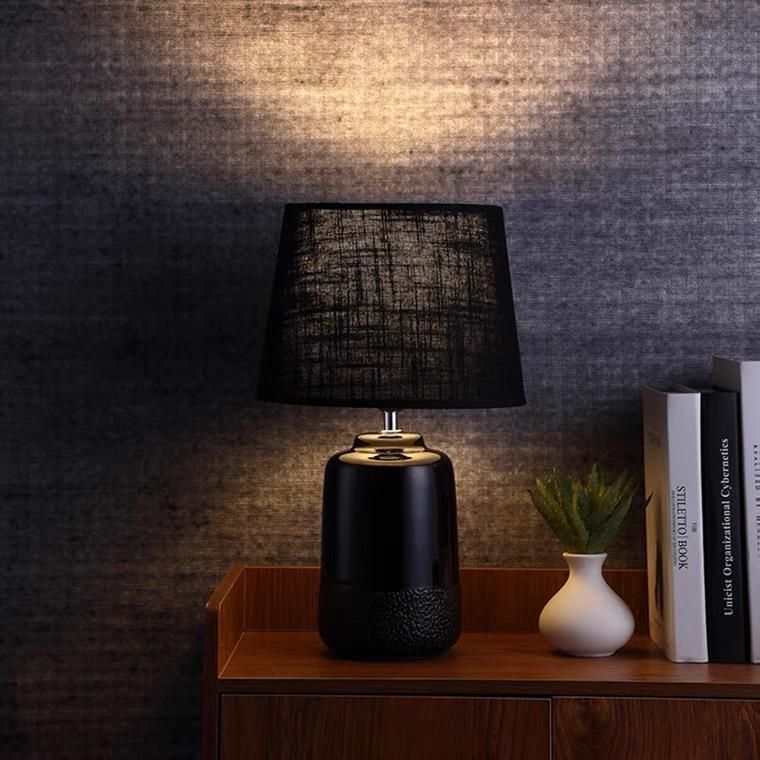 Bedside Personalized Table Lamp Nordic Retro Creative Decorative Lamps American Personalized Bedside Table Lamp Simple Retro Lamps