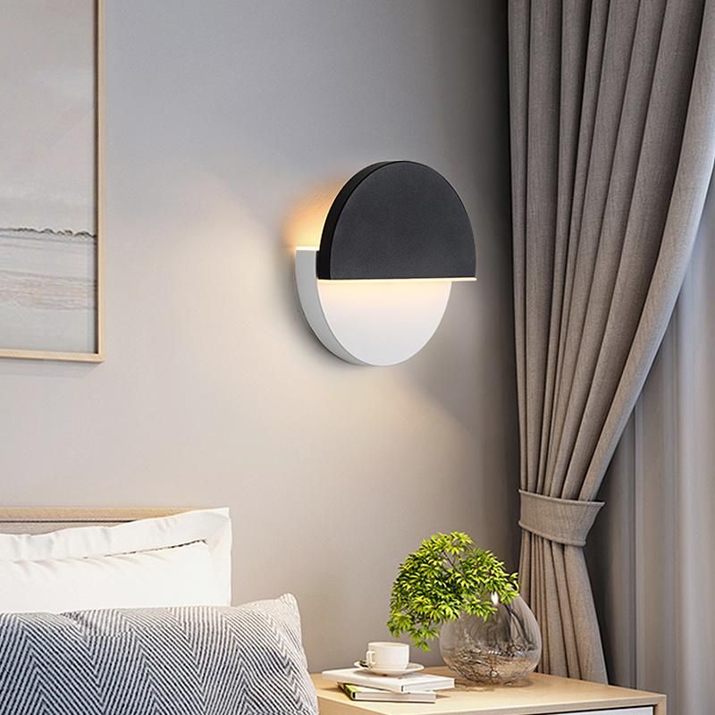 2022 Zhongshan Modern 360 Degree Rotatable Bedroom Lamps Acrylic LED Wall Light