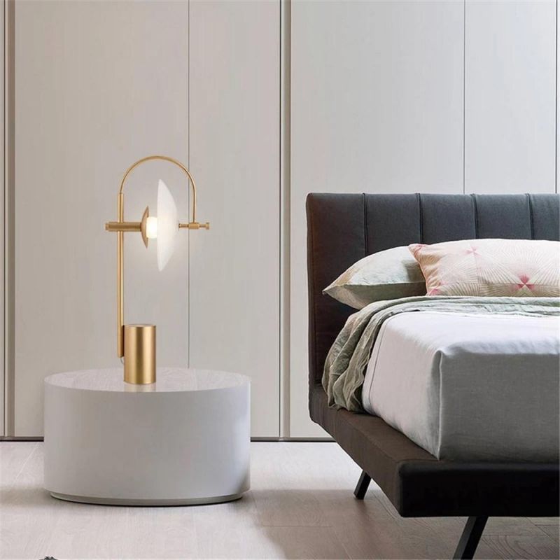 Metal Living Room Desk Lamp Art Decor Desk Glass Bedside Bedroom Designer Table Lamp Simple Iron Desk Light