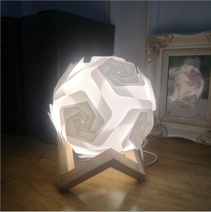 New Design Jigsaw Puzzle DIY LED Table Night Lamp Modern 1PC LED Bedside Night Light with Wood Bracket Hot 3D Illusion Table Night Lamp