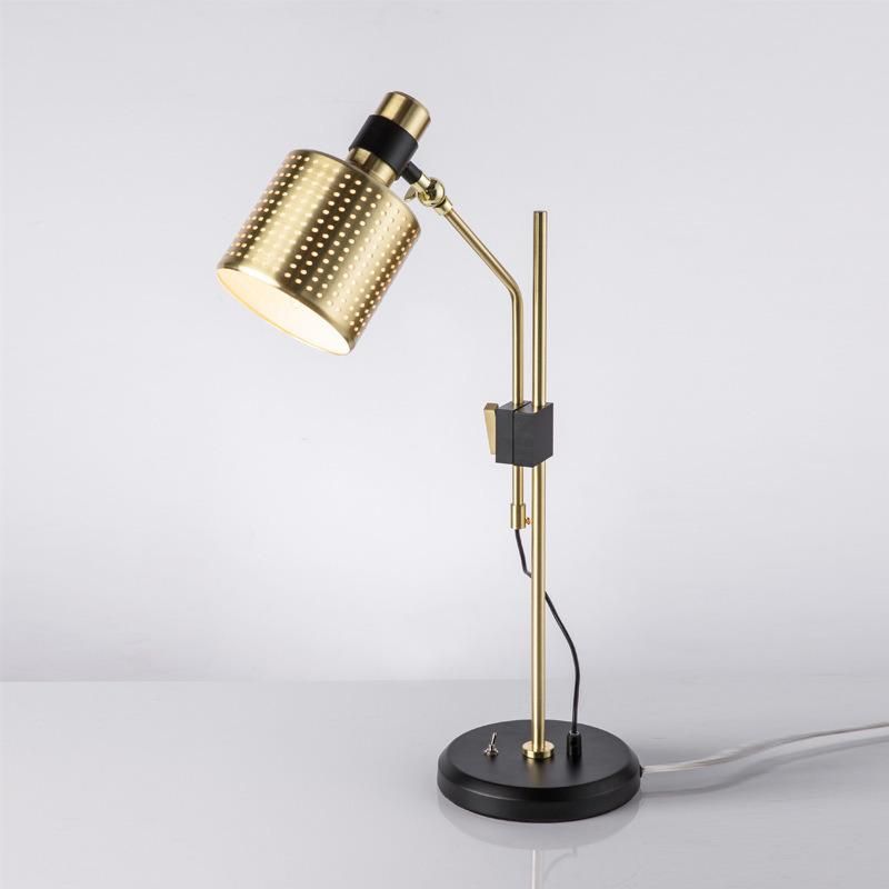 Gold Table Lamp Unique Hollow Metal Lampshade Design Side Table Lamp for Hotel House