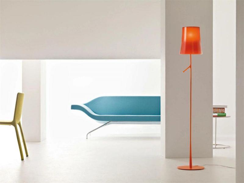 2022 Dimmable Touch Control with Warm White Colors LED Metal Battery Table Lamp