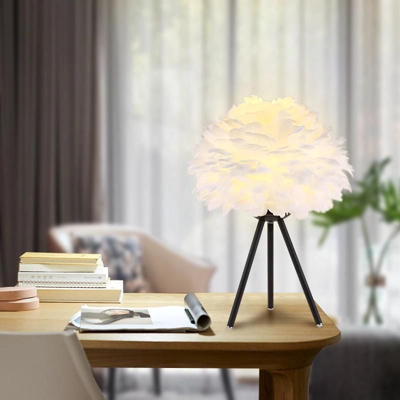 Nordic Ostrich Feather 3-Light Gold Table Desk Lamp for Home Decorative Lighting