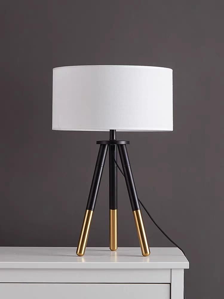 Modern Tripod Floor Lamp for Bedroom Nordic Luxury Living Room Stand Light Home Decoration Table Lamp