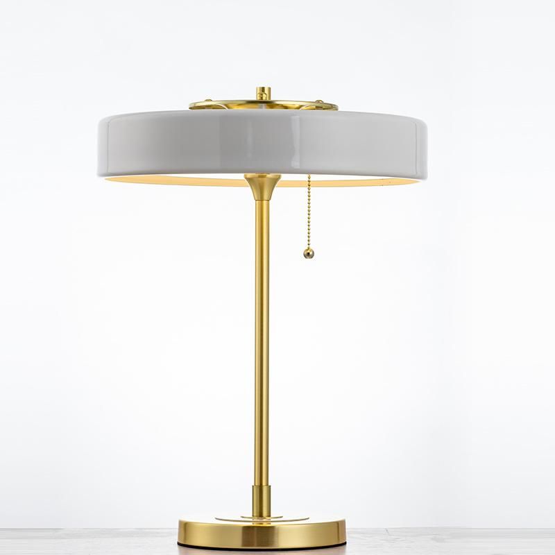 Office Table Lamp Modern Decorative Luminous Metal Desk Lamp for Bedroom