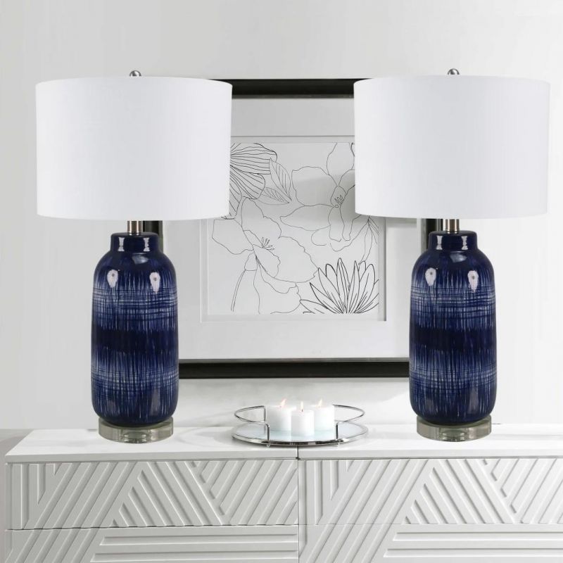 High Quality Modern Design Indoor Decorative Desk Lamp Fabric Shade Metal Glass Lamp Body LED Table Lamp for Living Room