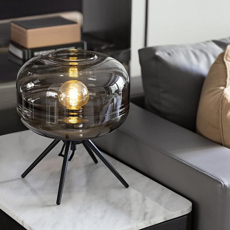 Indoor Decoration Hotel Amber Smoked Nordic LED Table Lamp Modern Vintage Decoration Simple Creative Metal LED Table Lamp Bedroom Study Desk Lamp
