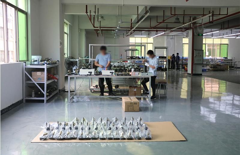Plating Metal Body with Marble Base and Fabric Shade Floor Lamp.
