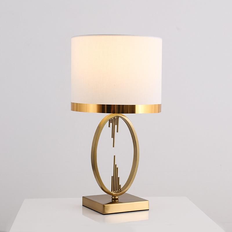 Luxury Modern Metal Table Light European Style Table Lamp for Living Room Decoration