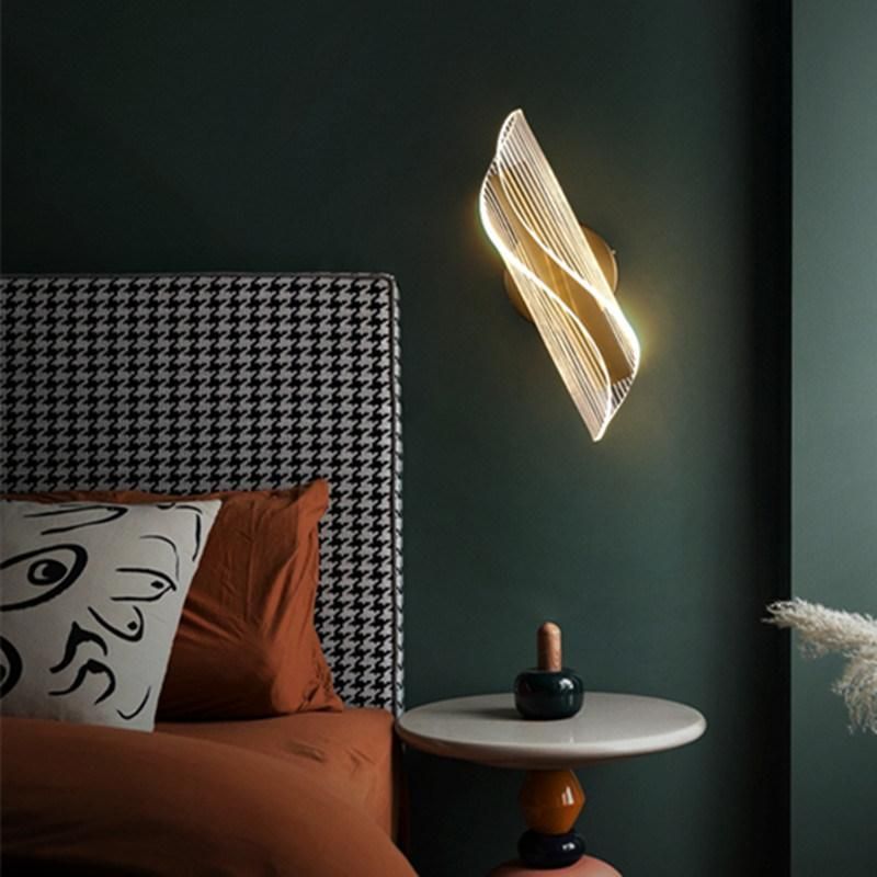 Nordic Gold Acrylic LED Wall Lamp Bedroom Bedside Aisle Post Modern Wall Lighting (WH-OR-117)