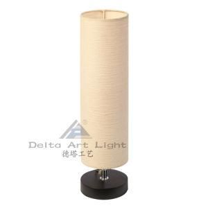 Modern Cylinder Wrinkle Paper Desk Lamp with Black Round Wood Base (C5007205)