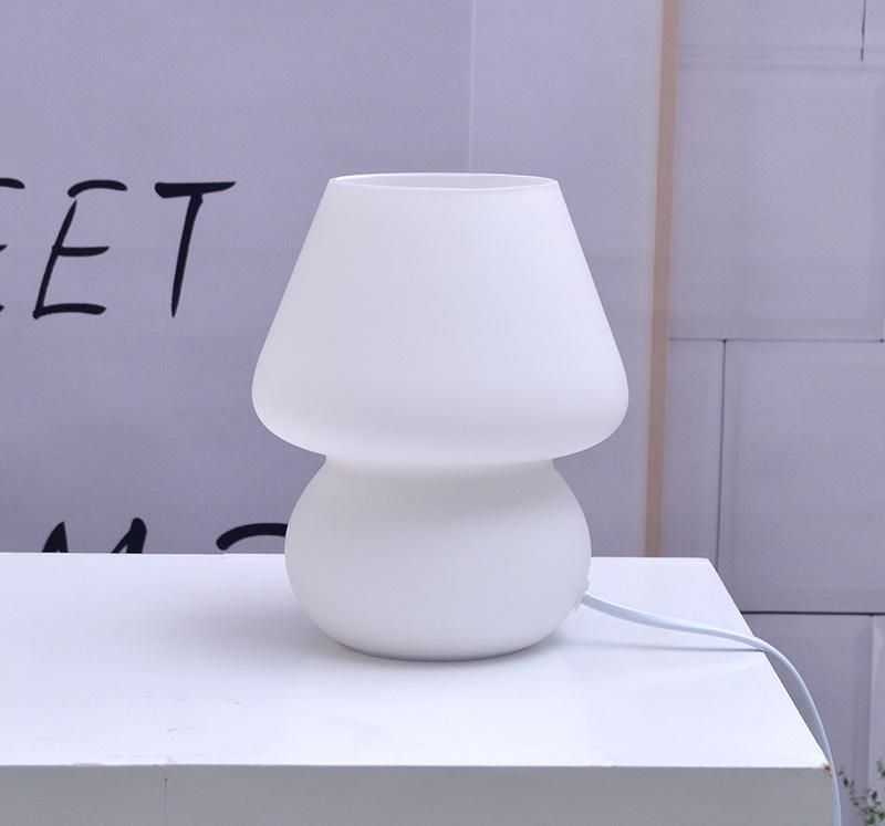 Mushroom Kids OEM Custom Glass Nordic Lamp LED Table Desk Lamp for Kid