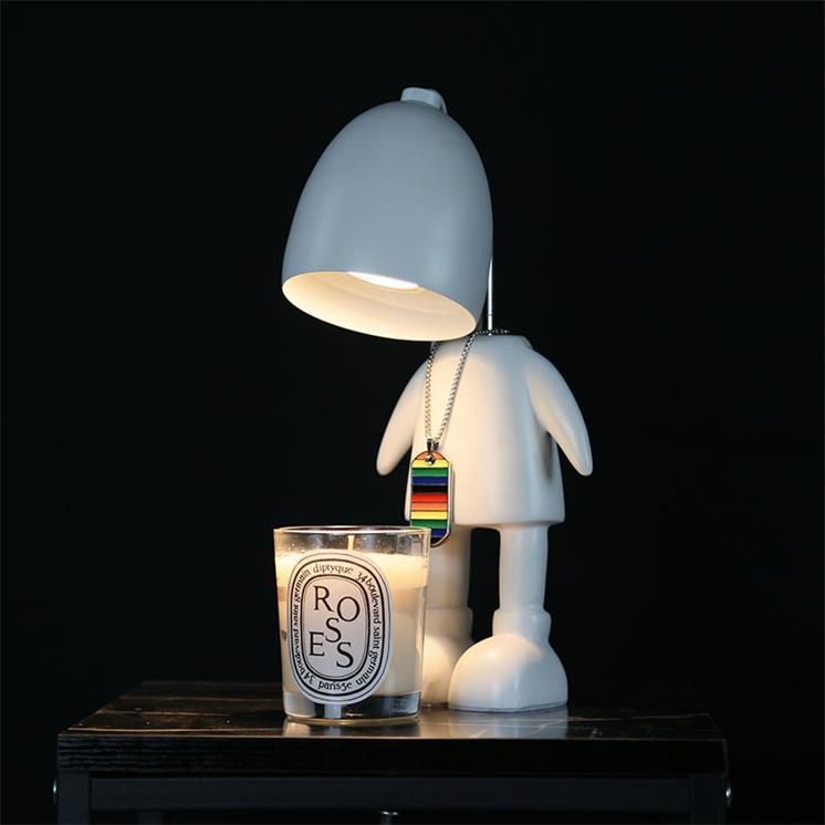 Creative Fashion Resin Robot Melting Wax Candle Scent Heater Essential Oil Aromatherapy Lamp