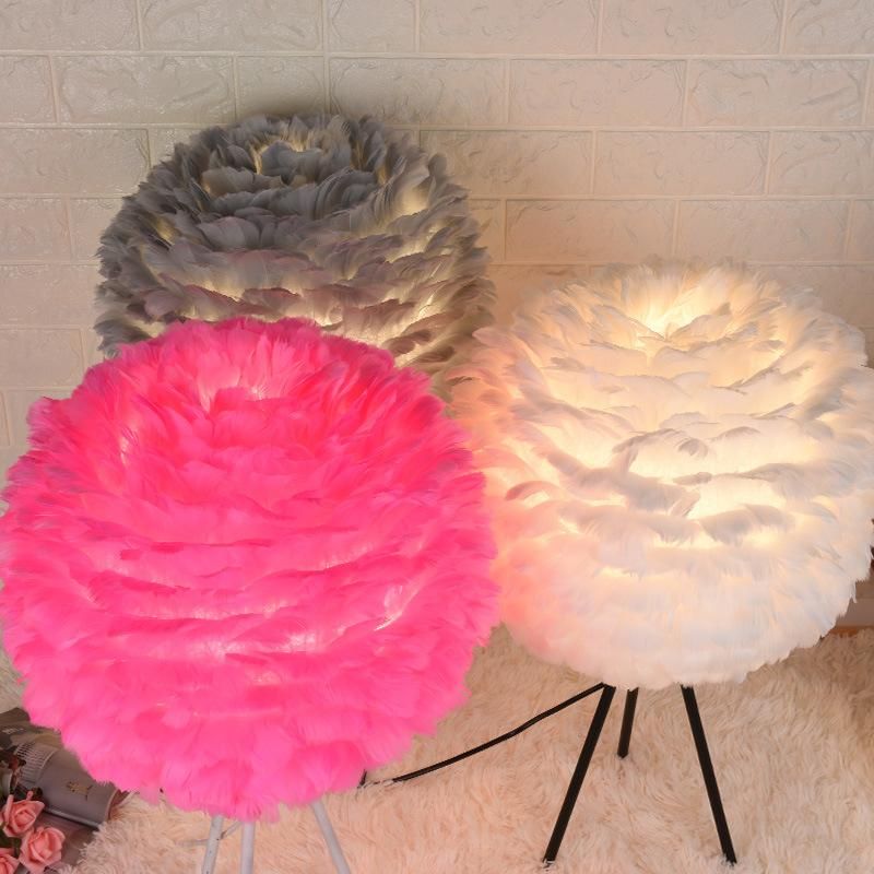 LED Floor Lamp Modern Tripod White Feather Floor Lamp Living Room Reading Lamp Bedside Floor Lamp (WH-MFL-27)