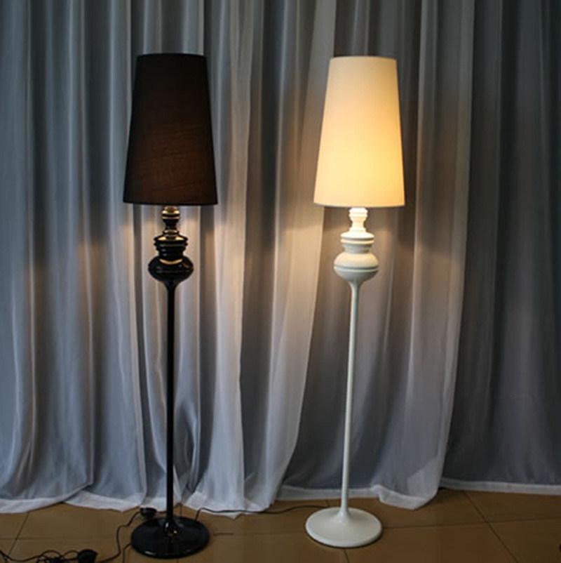 Nordic European Modern Simple Floor Lamp Fashionable Living Room Spanish Floor Lamp (WH-MFL-85)