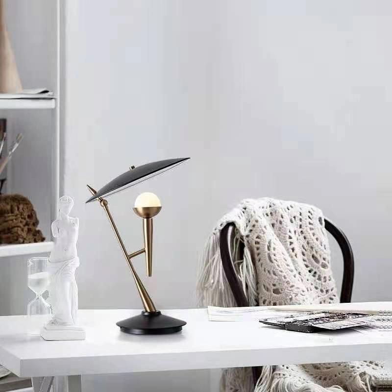 Creative Design Modern Style Table Lamp Desk Lamp Bedside Lamp
