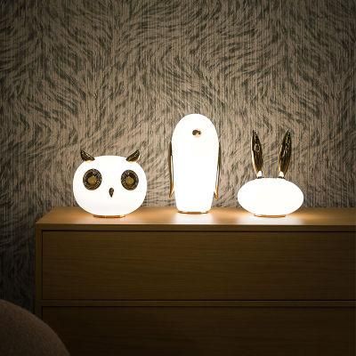 Contemporary Modern Home LED Cute Desk Table Lamp for Bedroom