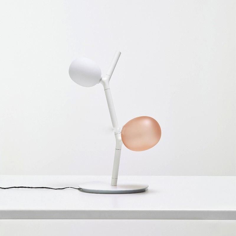 Post Modern Living Room Decoration Lighting Nordic Bedroom Floor Lamp (WH-MFL-180)