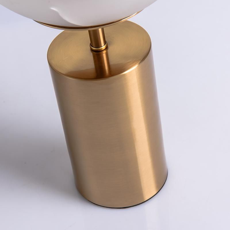 Luxury Bedside Table Lamp Creative Home Decoration Nordic Modern Minimalist Villa Living Room Study Glass Ball Desk Lamp