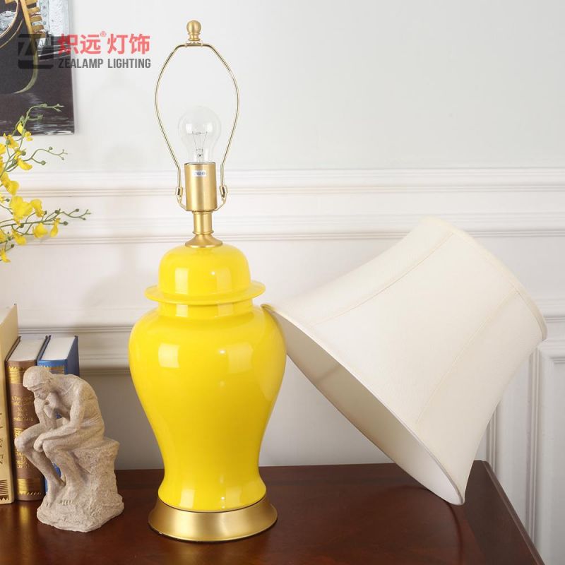 Traditional Ceramic Yellow Temple Jar Decorative Table Light (TL8002)