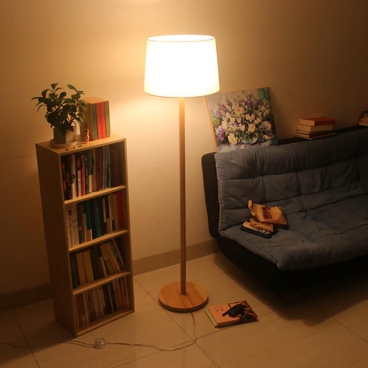 Modern Bedroom Wooden Column Floor Standing Lamp for Living Room