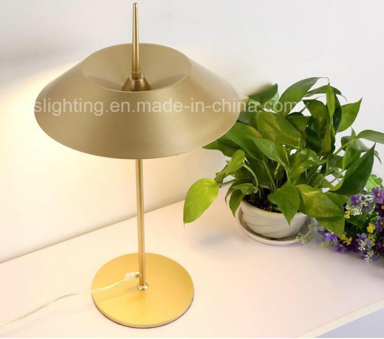 Modern Newest Design Simple LED Desk Lighting Iron&Aluminum Table Light