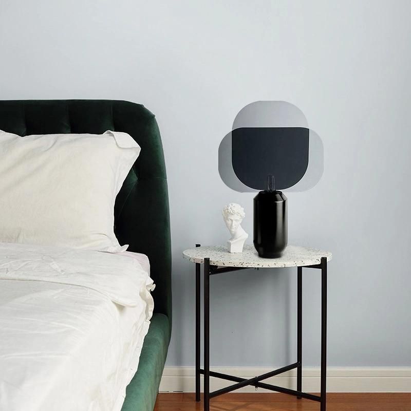 Black Gary Desk Lamp Modern Style Table Lamp Hotel Light