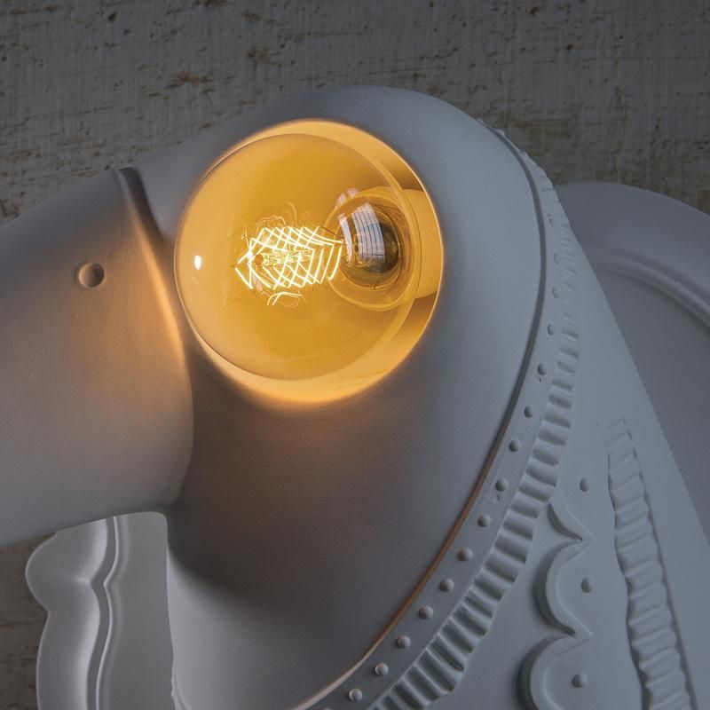 Resin Animal Wall Lamp Bedroom Bedside Lamp Living Room Decor White Ceramic Toucan Wall Light (WH-VR-72)