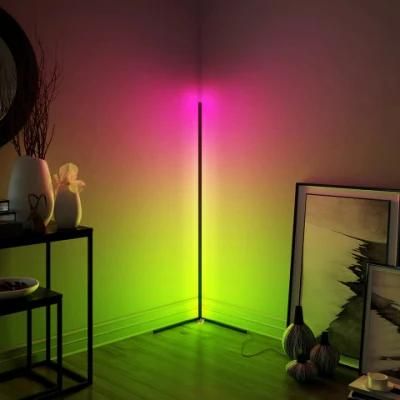 Modern Metal Studio Standing Decorative Corner LED Tripod Floor Lamp (WH-MFL-01)