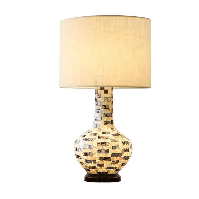 Wholesale Shell Crystal Metal Fashion Bedside Table Lamp for Hotel