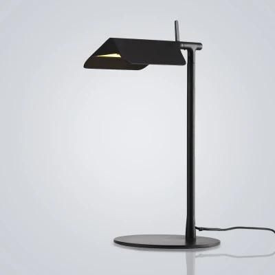 Metal Read Table Lamp