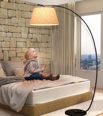 USB Reinforced Standing Remonte Shelves with Ostrich Feathers Corner Light Round Adjustable Luxury Vintage Floor Lamp Statue