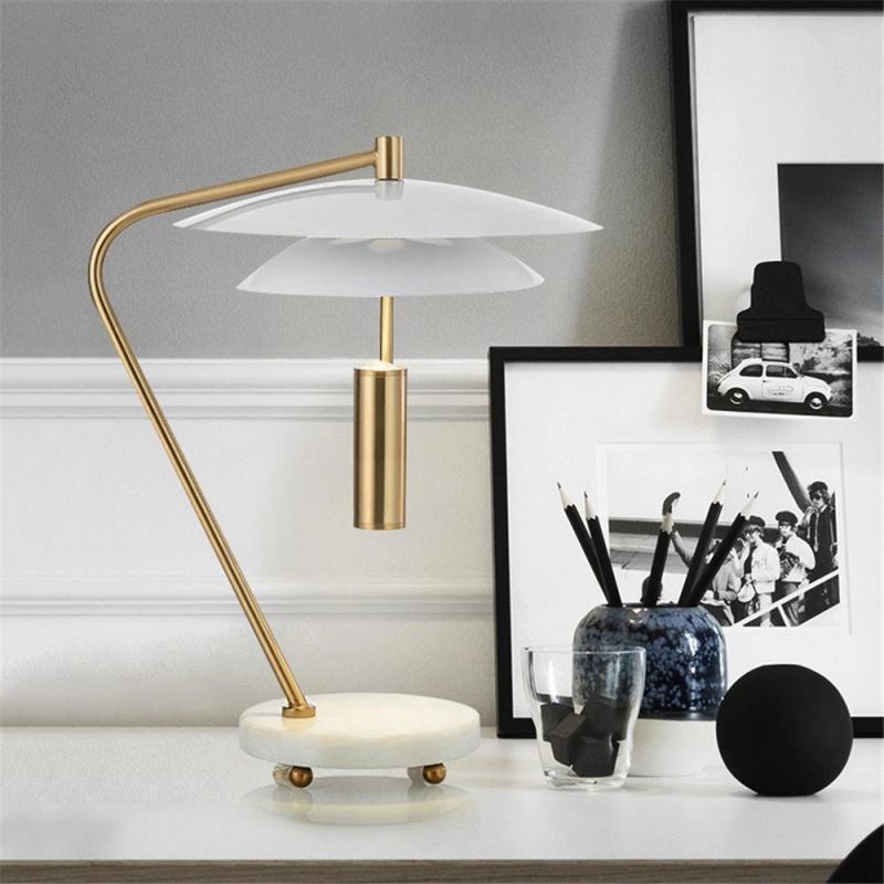 Living Room LED Desk Lamp Nordic Simple Fashion Bedside Bedroom Lamps Studio Home Decor Designer Table Lamps