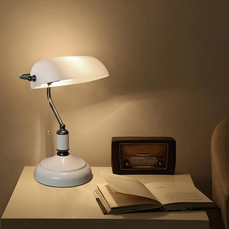 Retro Style Classical Green Lampshade Table Lamp Office Lamp Desk Lamp