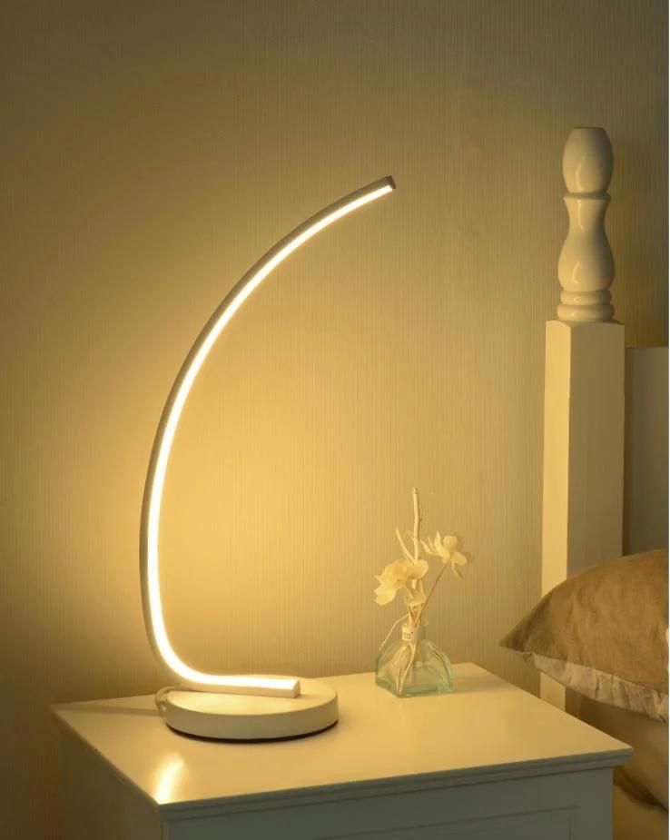 Acrylic Metal Wall Modern LED Desk Lamp Standing Table Light European Creative Indoor Home Hotel Bedroom Living Room Bedside Table Reading Lamp