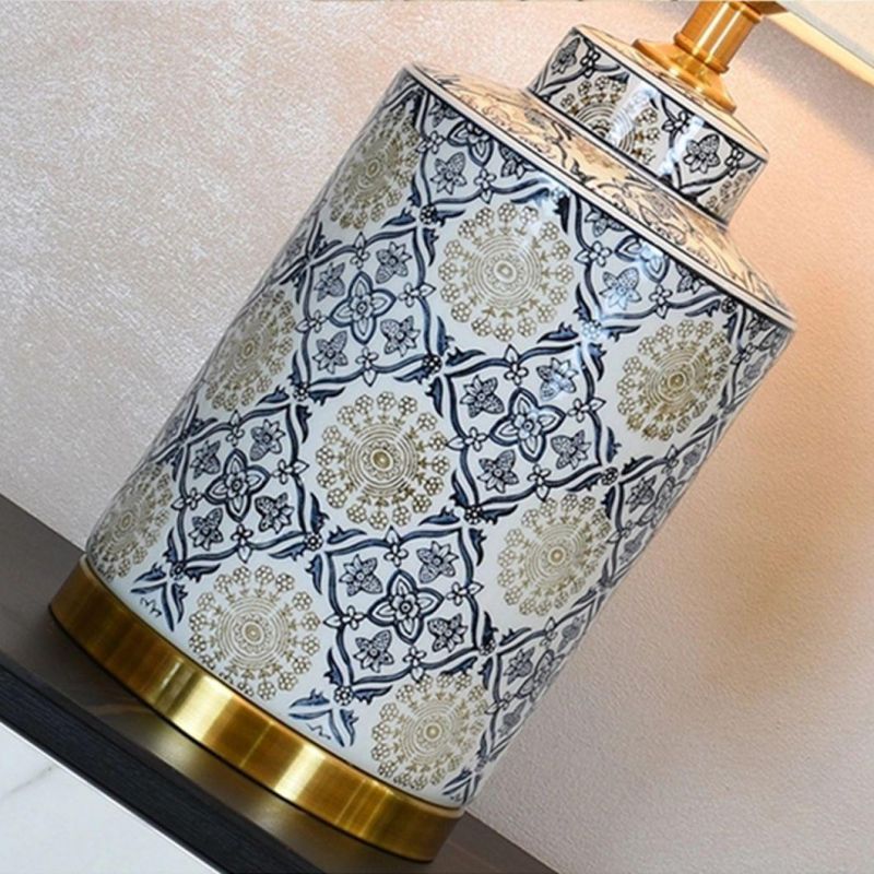 Blue and White Antique Jar Lamps Bedroom Ceramic Porcelain Lamp Table for Hotel Bedroom