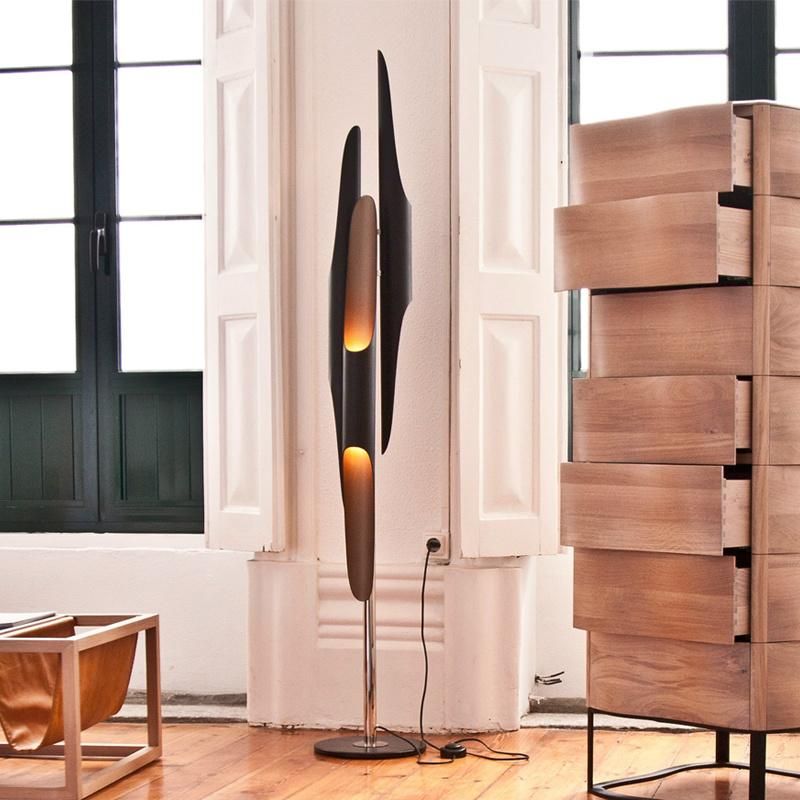Postmodern Minimalist Living Room Bedroom Study Floor Lamp Industrial Floor Lamp (WH-MFL-167)