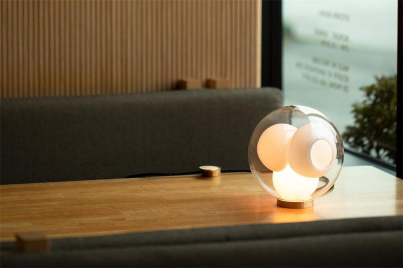 2022 Modern Design Glass Wood Decorative Table Lamps with Square Round Clear Glass Lamp