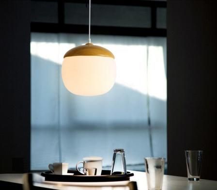 Modern Unique Design Egg Oak Wooden Decorative Pendant Lamp