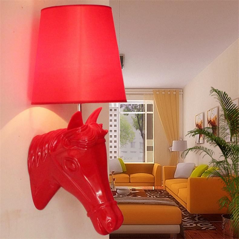 Modern Creative Design Resin Horse Head Wall Lamp Art Wall Light Hotel Aisle Lamp Corridor Wall Lamp