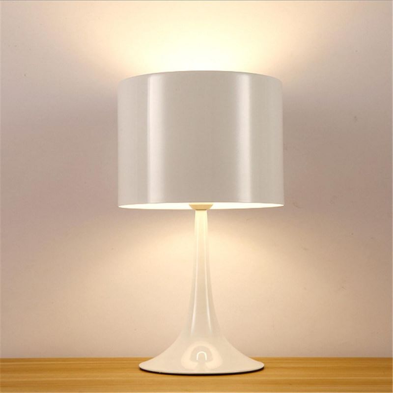 Table Lamp Simple Modern Living Room Desk Decoration Desk Lamp Black White Table Light Bedroom Bedside Lamp Home Lighting