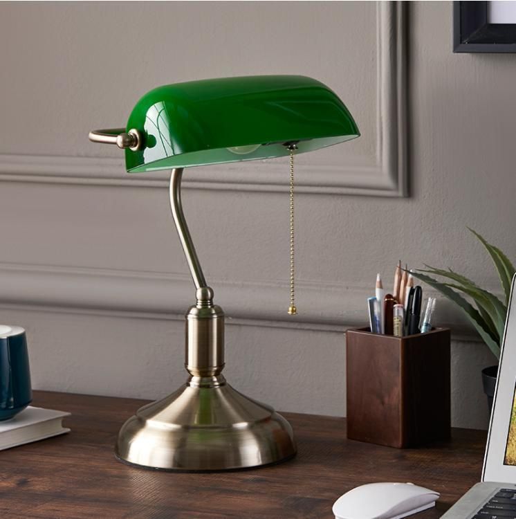 Retro Hotel Reading Decorative Nordic Study Gold Modern LED Glass Classic Satin Brass Traditional Banker Bank Lamp Antique Style Emerald Green Glass Desk Light