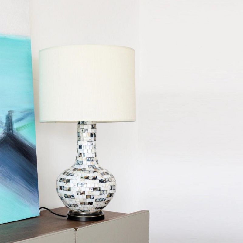 Wholesale Shell Crystal Metal Fashion Bedside Table Lamp for Hotel
