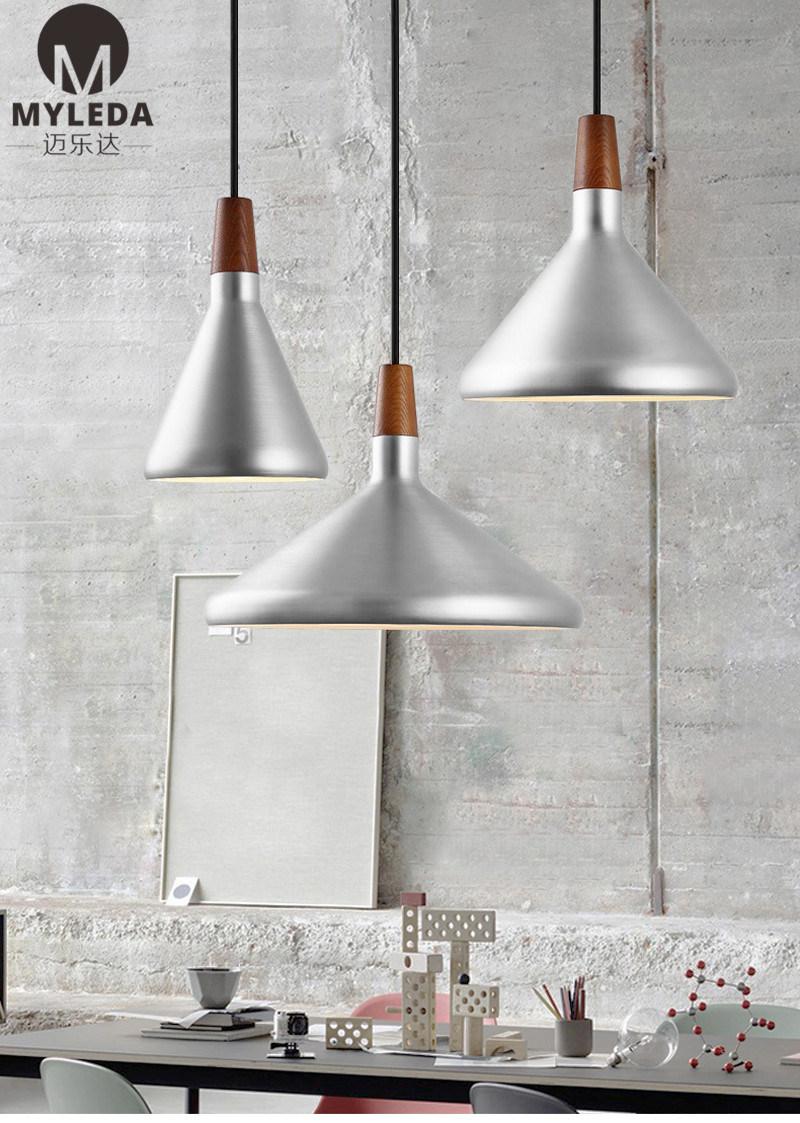 Pendant Lamp with Wood Decorative Head