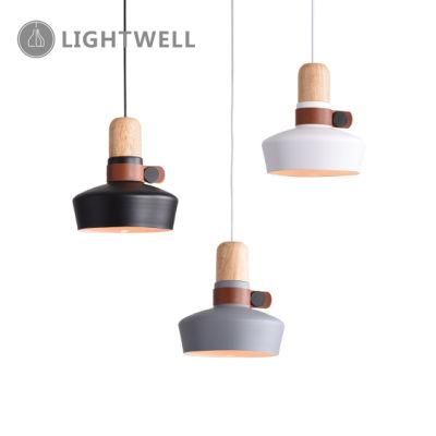 Modern Simple Iron Pendant Lamp with Oak and PU Leather