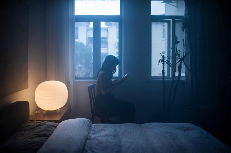 2022 Simple Modern White Glass Shade Home Decor Glass Lampshade Table Lamp