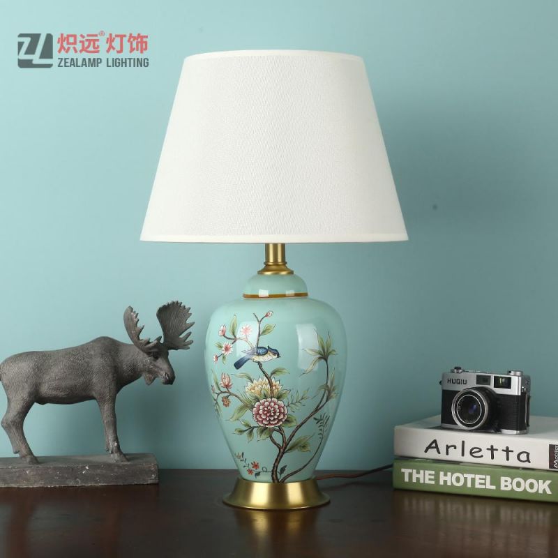 Chinese Decorative Rural Ceramic Lamp for Bedroom Reading Light (TL8071)