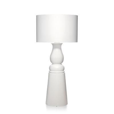 Postmodern Classic Simple Brief White Vase Hotel Lobby Table Light