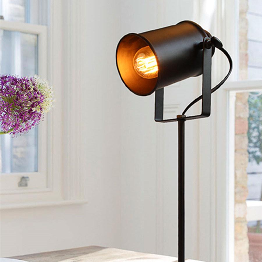 American Table Lamp Ascelina Vintage Loft Wooden LED Desk Lamp (WH-VTB-35)